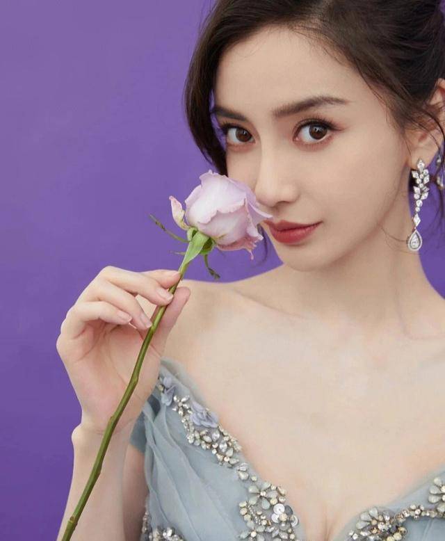 刘文正因心梗去世后反转,管虎离婚风波升级,杨颖脸颊比心可爱_梁静_丁