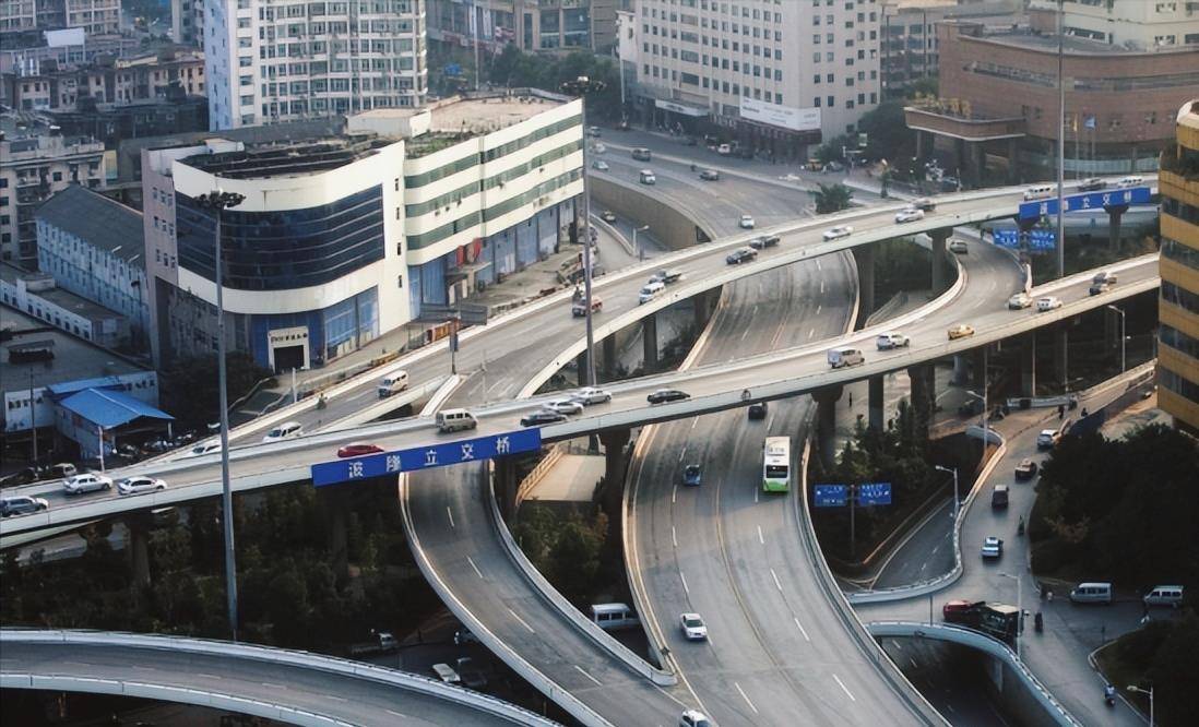 风水差还闹鬼的长沙波隆立交桥,可能要改名字了_伍家岭_事件_冠名