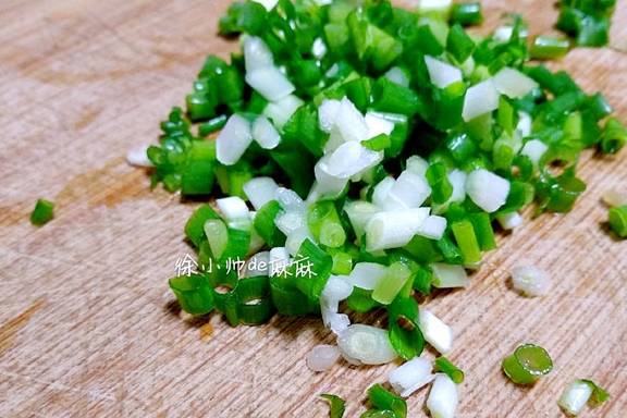 这被称为小人参的菜，孩子要多吃，常吃能补***明目，对眼睛视力好(图11)