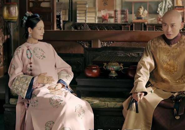 说到延禧攻略这部剧,主要讲述了后宫女人魏璎珞的一生,她从一介宫女到