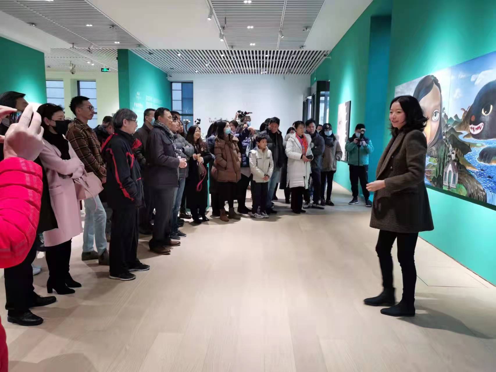 2月18日,艺术家杨纳个展"伊希斯之地"在当代唐人艺术中心北京总部空间