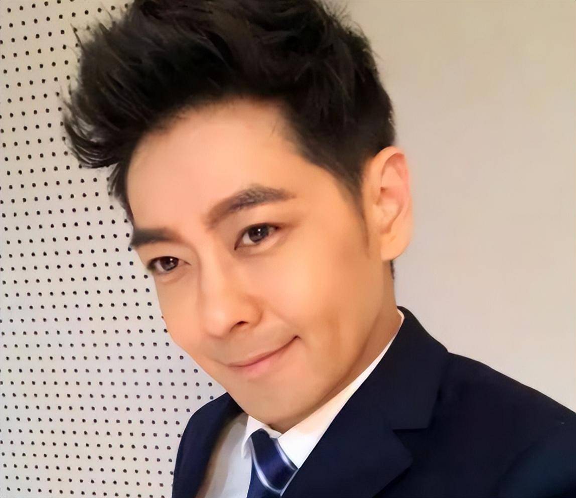 林志颖复出后面部僵硬,下巴也有点奇怪,粉丝:活着就好_车祸_明星_活动