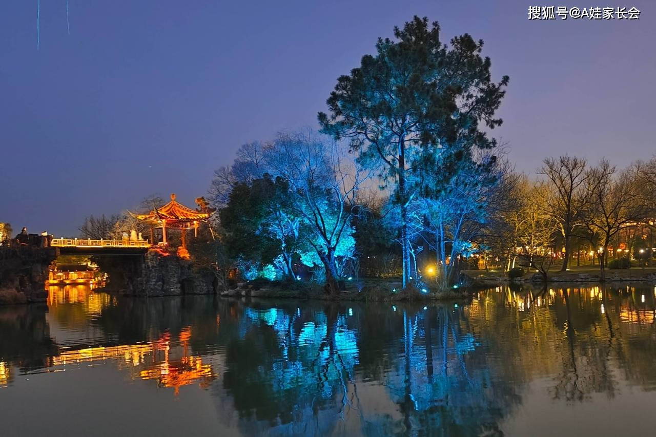 扬州东关街夜景高清图片下载-正版图片500819707-摄图网