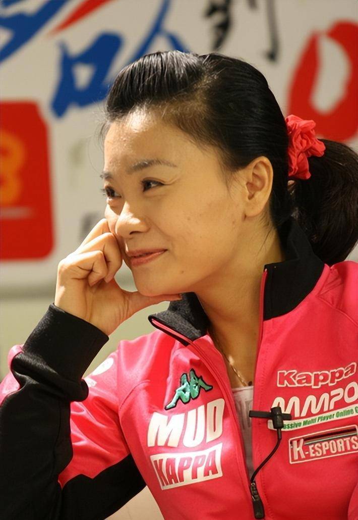 "莫氏空翻"被禁用,17岁突然退役,体操冠军莫慧兰让人意难平_训练_父亲