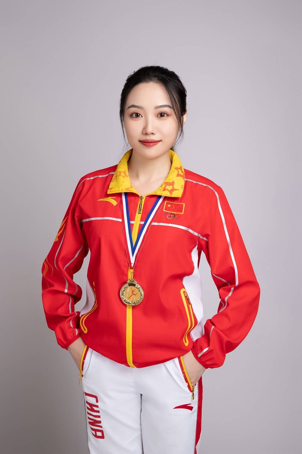 健美操冠军赛 混合双人操第一名2016 年 6 月全国啦啦操联赛 中国啦啦