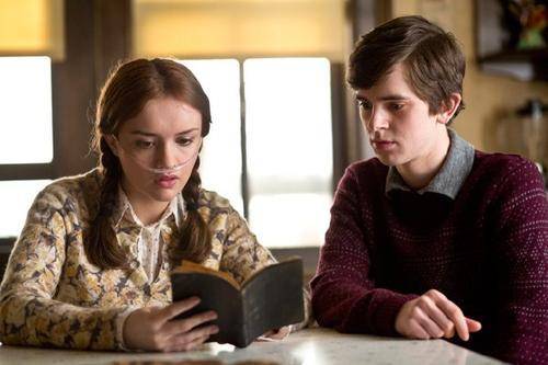 贝茨旅馆在哪看?_儿子_母子_母亲