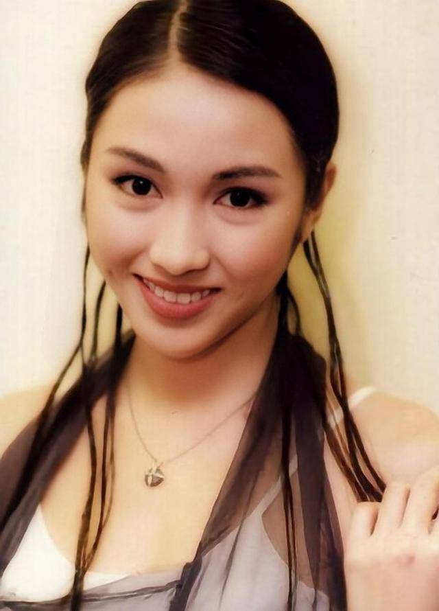 黎姿自曝想复出演戏,退圈14年后首松口,就等三个女儿同意?