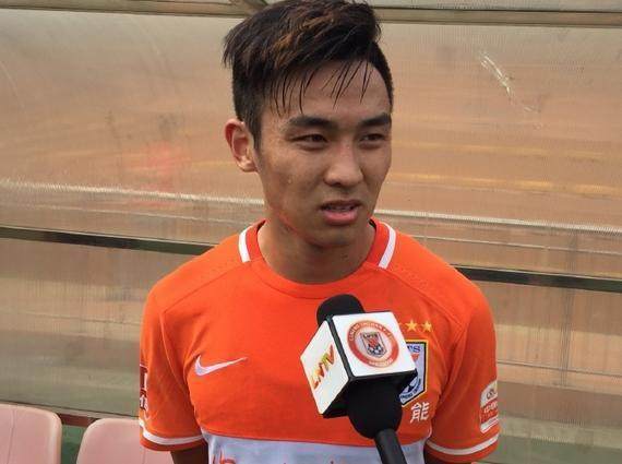 谁可买下颜值可媲美贝克汉姆实力号称中国梅西二世吴兴涵_球迷_亚冠