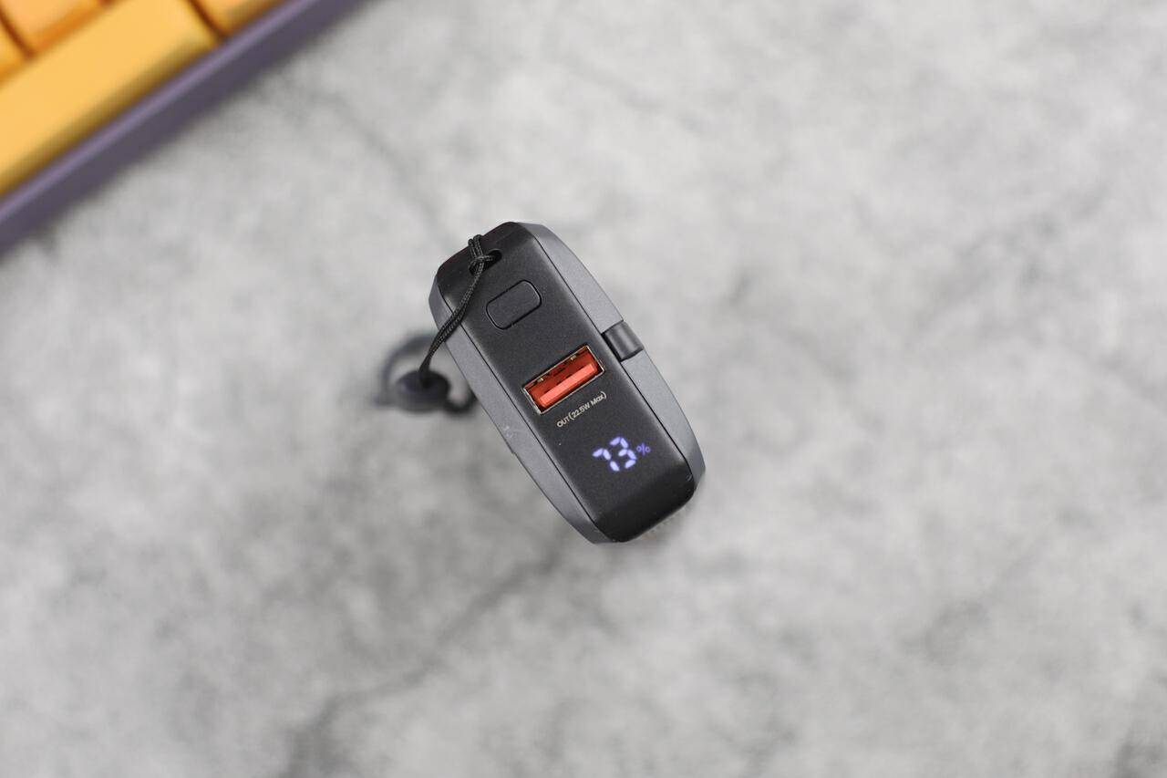 外出携带方便,电量担待,ZLOS迷你充电宝试用体验