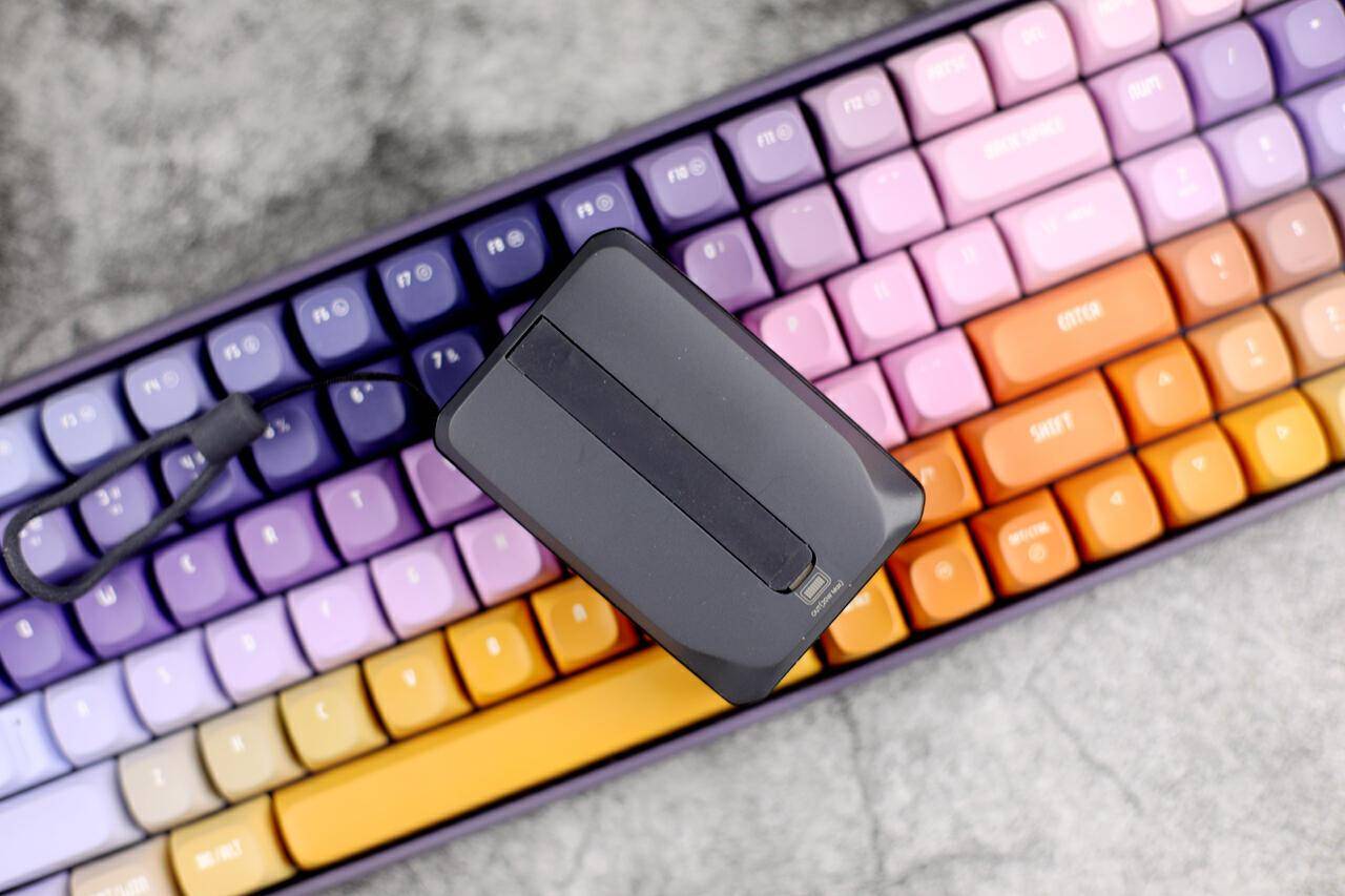 外出携带方便,电量担待,ZLOS迷你充电宝试用体验