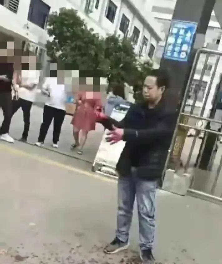 东莞惨案，是早有预谋还是一时冲动？为了3600元把命搭上值得吗？