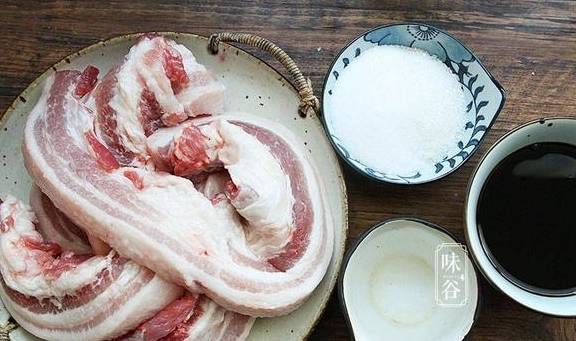 自制广式腊肉，80岁奶奶教我方法，甘甜醇厚带酒香，耐放不变味(图3)