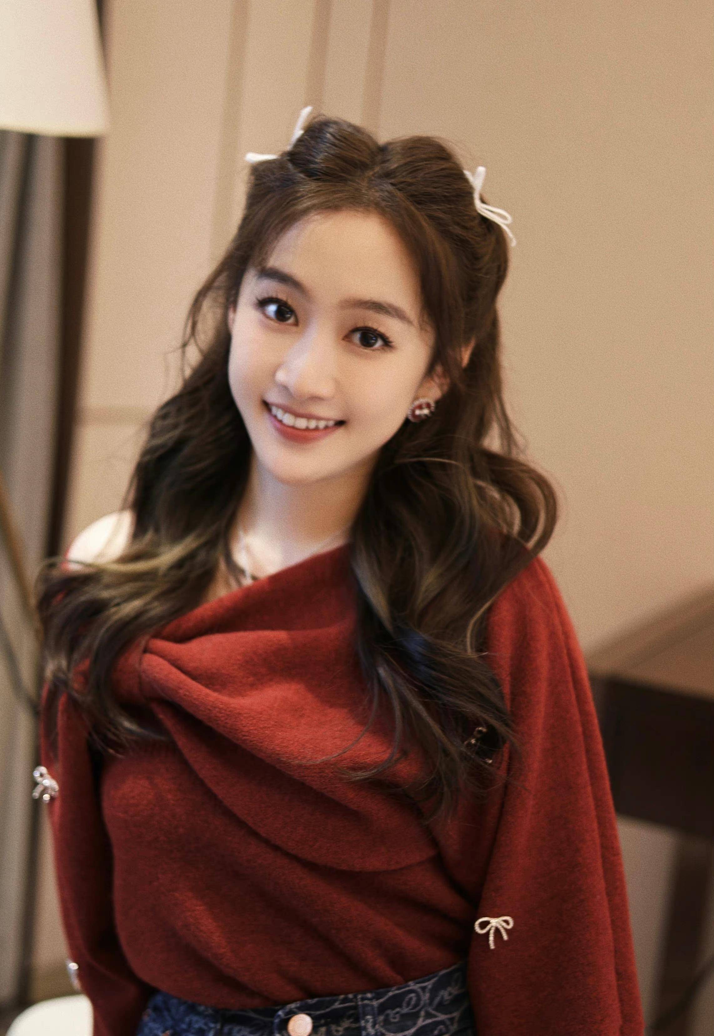 张子枫鞠婧祎刘美含:矮个子甜妹真的会限制戏路吗?_身高_长相_美少女