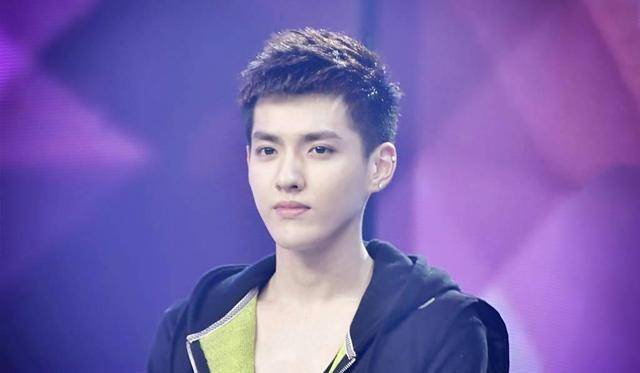 《青簪行》再起风波,番位阴霾未散,服饰又大受网友吐槽_吴亦凡_问题