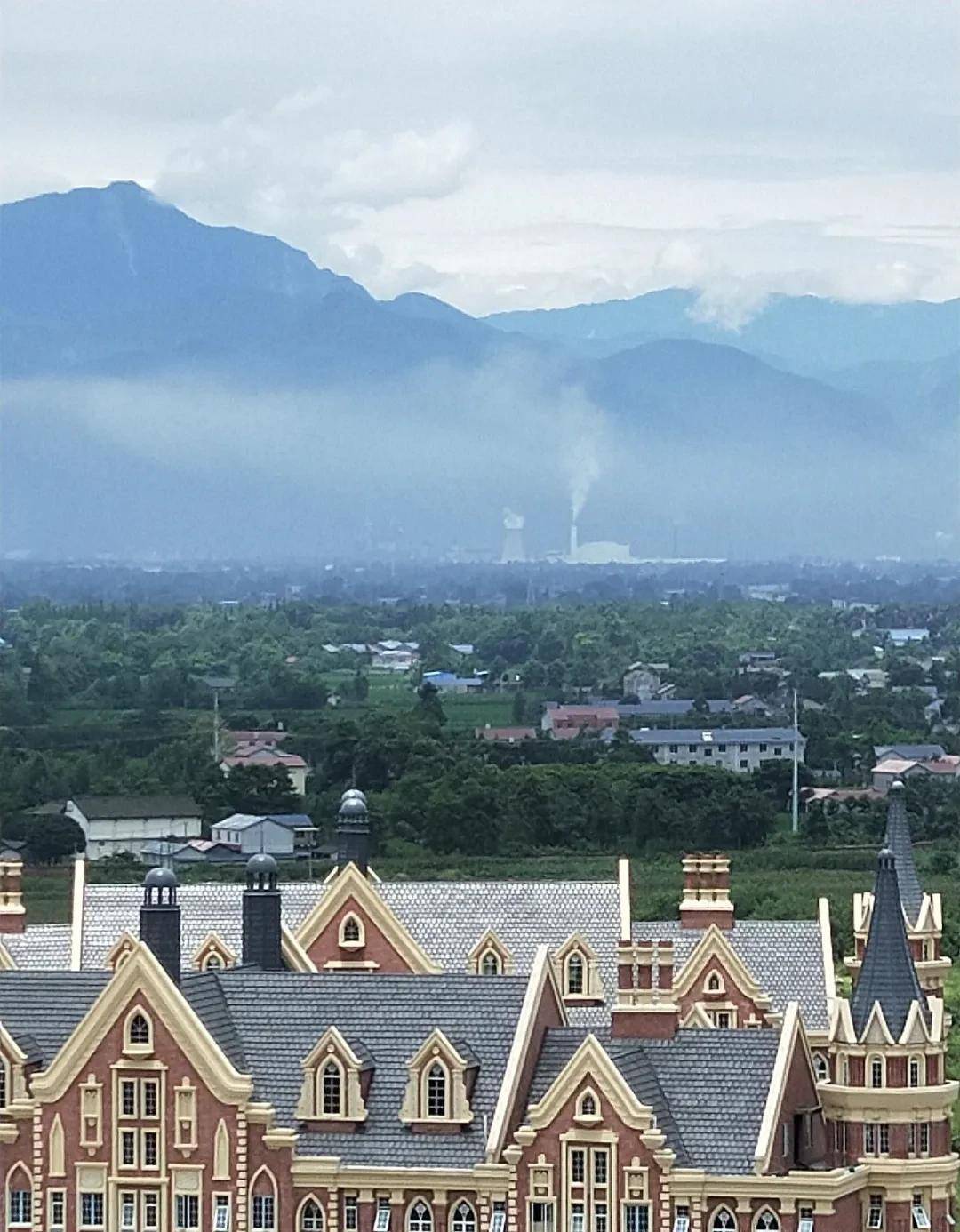 感恩季丨第四届摄影大赛投票通道已开启,张张都是大片_摄像_作品_教育