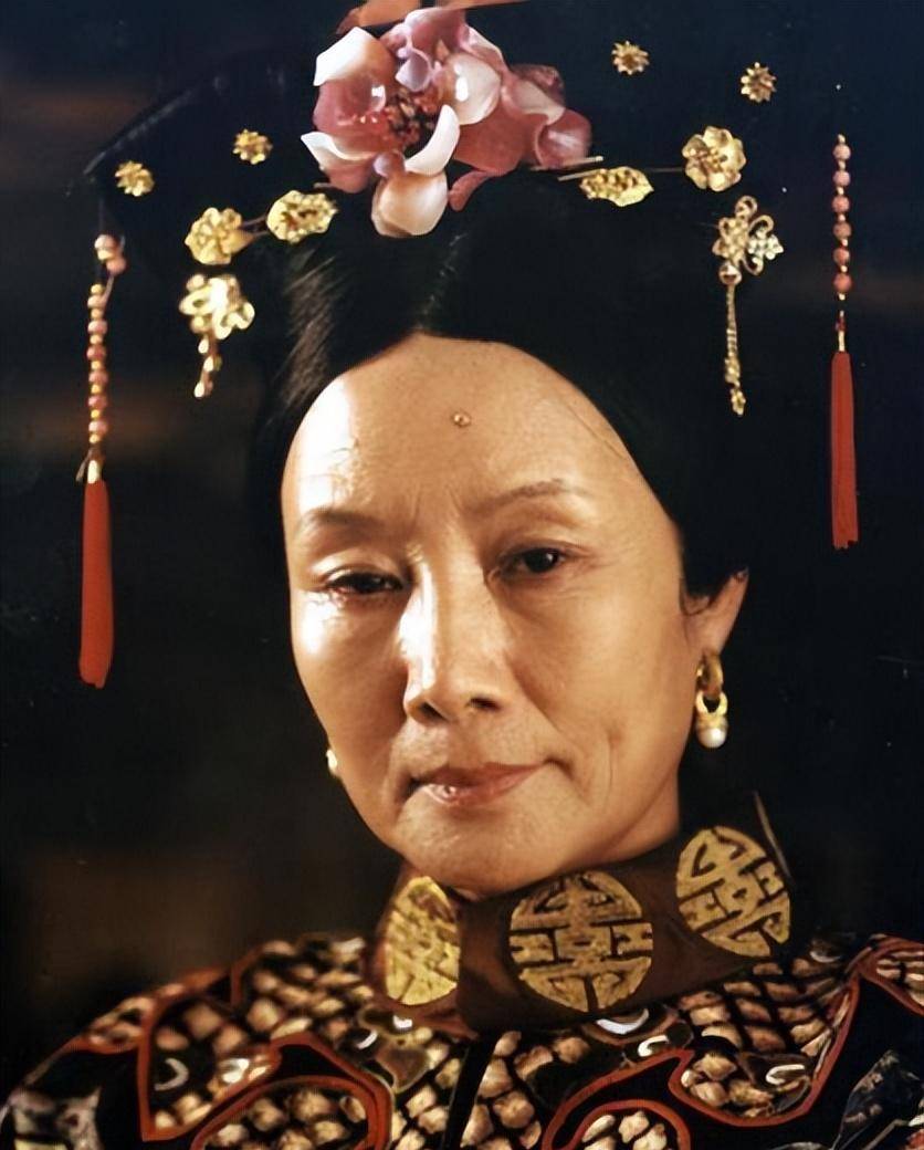 吕中:嫁同学白头偕老,儿子成导演儿媳是影后,女儿成国人的骄傲_父母