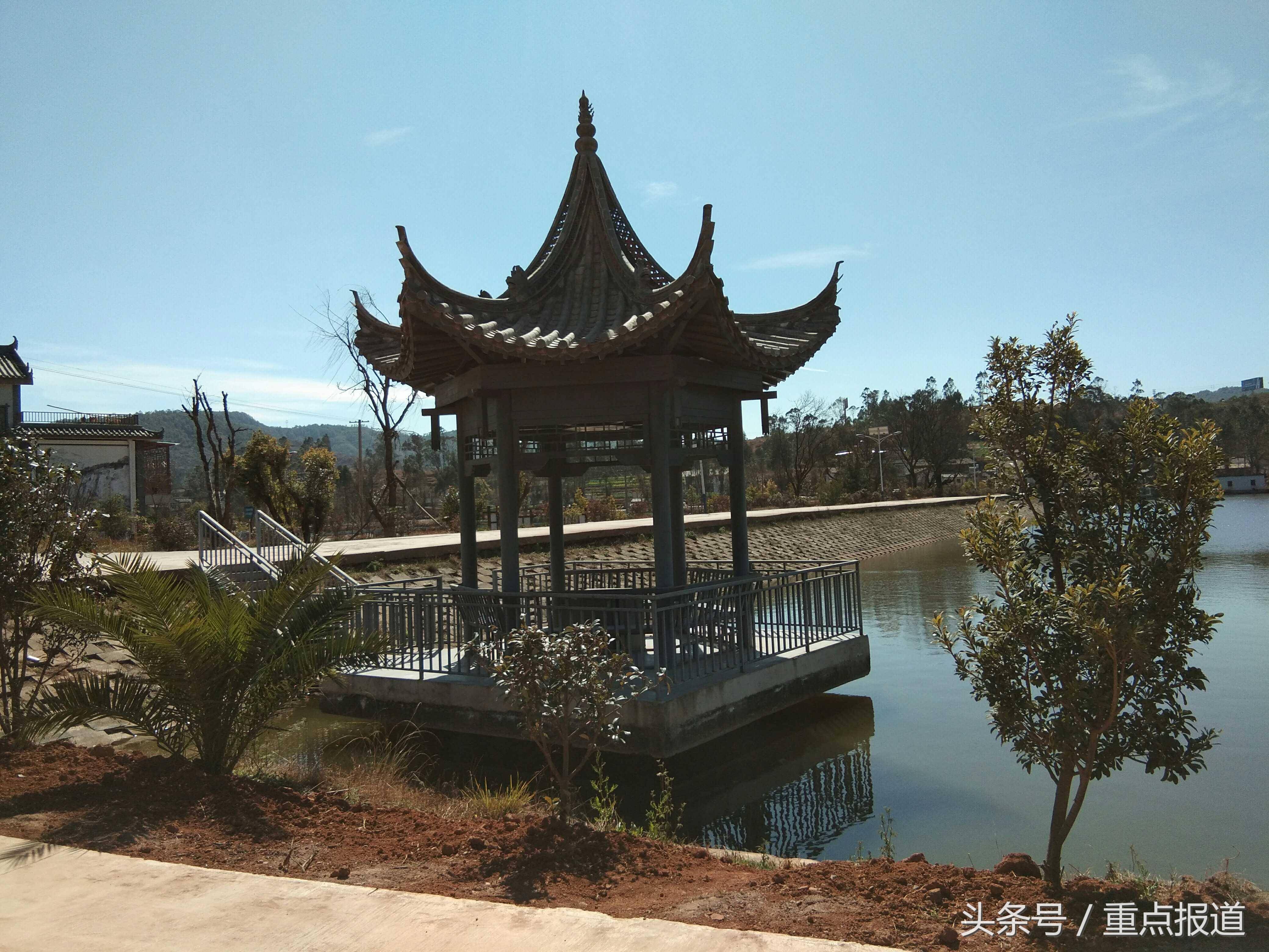 苍岭镇党委书记王思尧说:宋家坝村作为楚雄市"美丽乡村建设"示范点,将