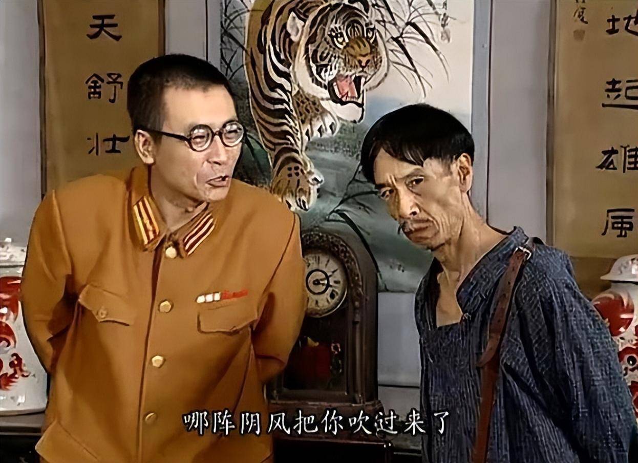 闲话《地下交通站》人物(一)—黑藤规三对强权政治的信仰_日本_天皇