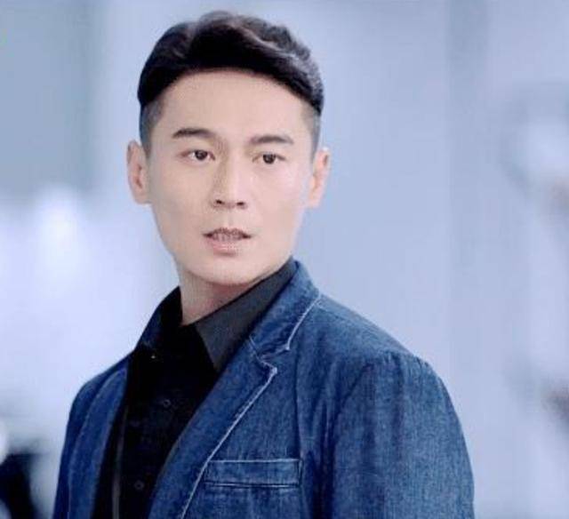 《暴风眼》:林总明知庞一山拉帮结派,推自己人上位,为何不阻止_喻浩然