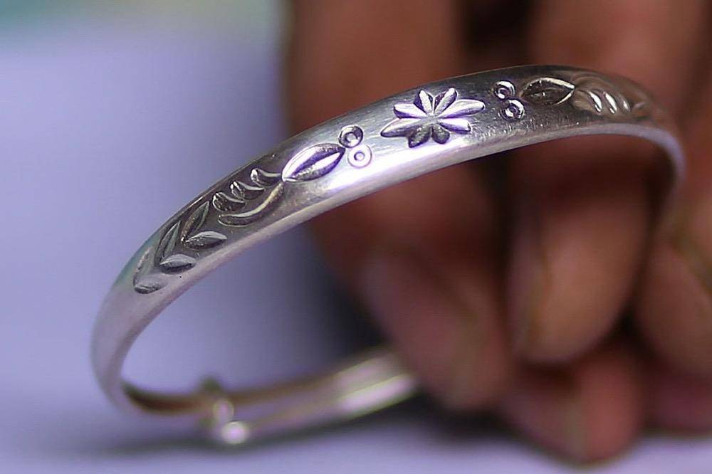 雪花银与纯银哪个好?_制品_价格_材料