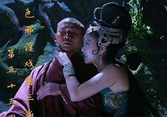 别看这只经常吃和尚的老鼠精,对唐僧可真是好样的.