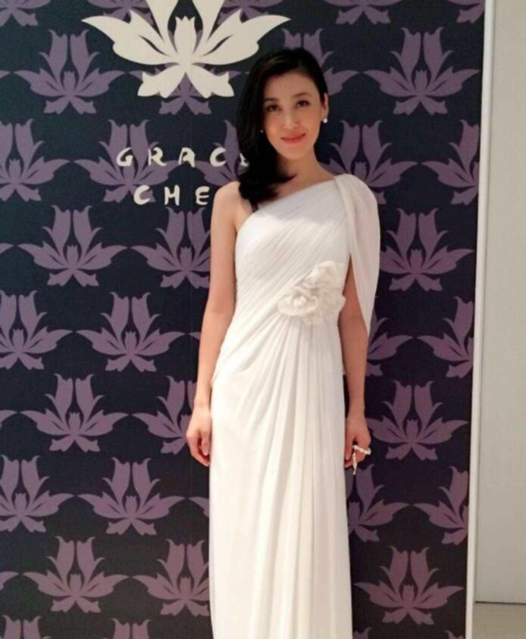 电视最美主持,曾因身材围被警告三次如今嫁68岁富豪却至今无子_李红