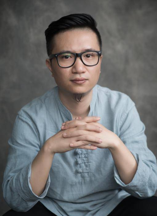 暗杠《说书人》再度走红,实力派音乐人绽放光芒_歌曲_首歌_听众