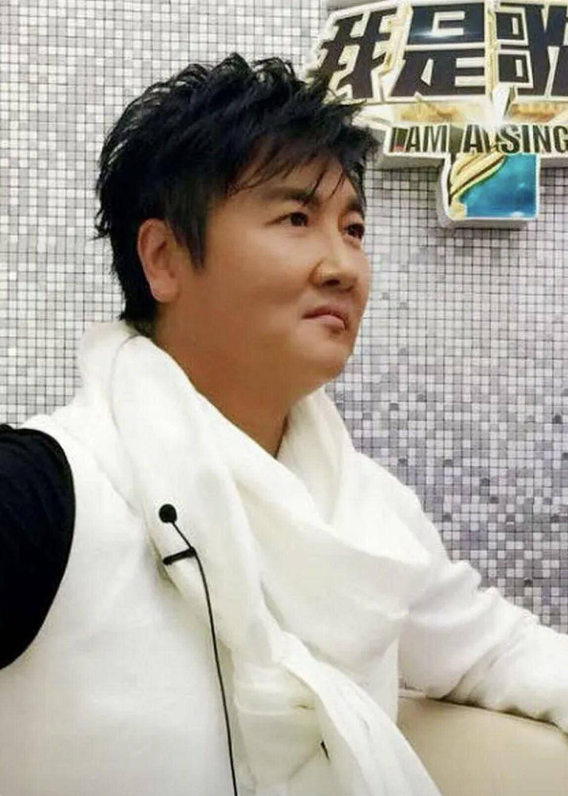 52岁孙楠罕见露面!