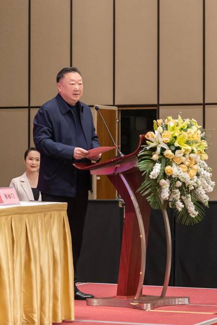 滁州市副市长苏虹致辞,对各单位领导和同志的到来表示热烈欢迎,并对陶