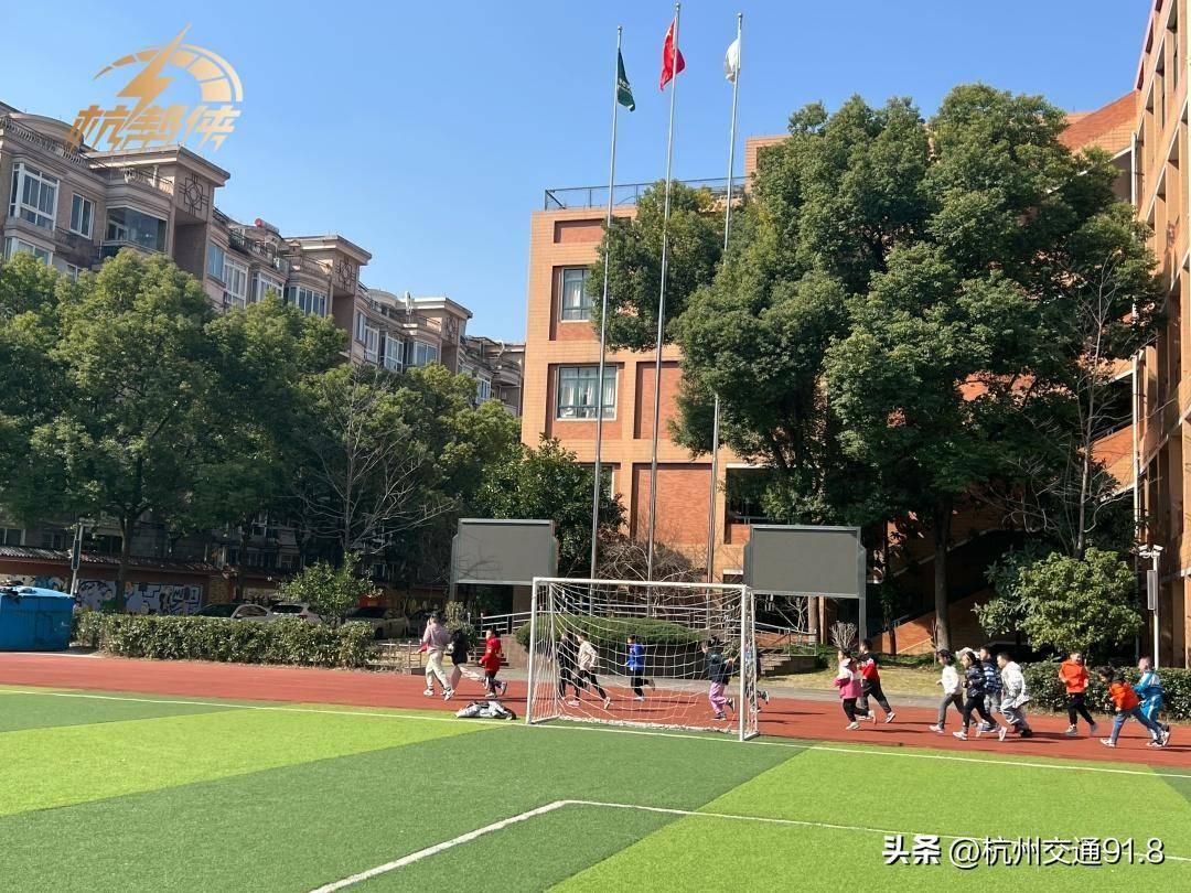 杭州确有此事!记者现场探访:信息量很大_小学_阳性_孩子