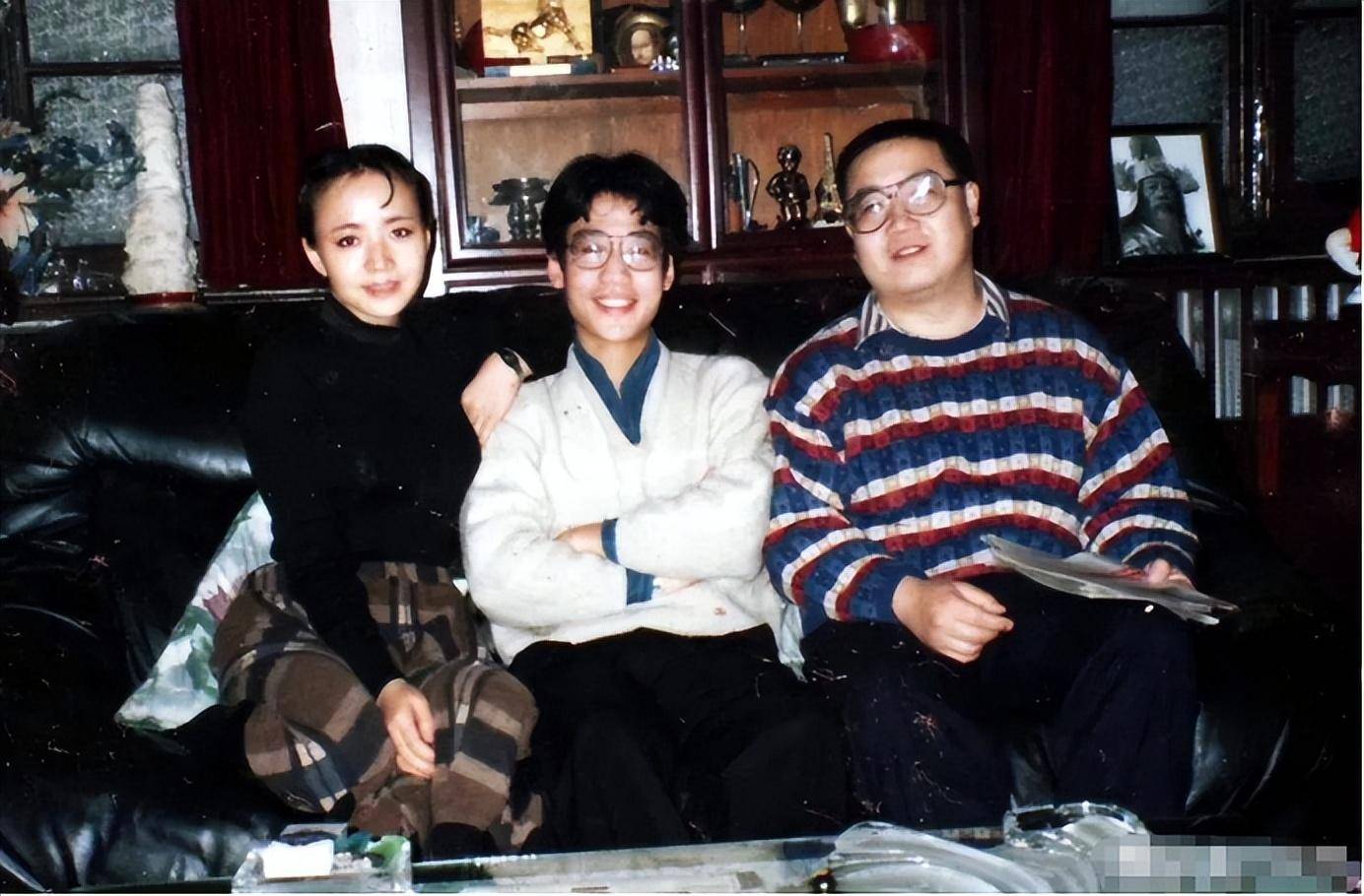 同样是英达的儿子,把宋丹丹生的和梁欢生的放在一起,差距出来了_巴图