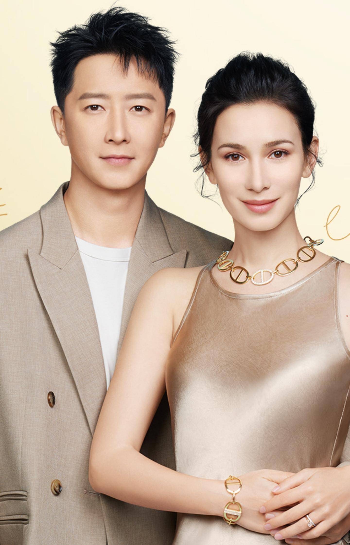 娱乐圈又有大瓜,顶流男星带老婆聚餐喝酒,违规乘坐酒驾车回酒店_韩庚