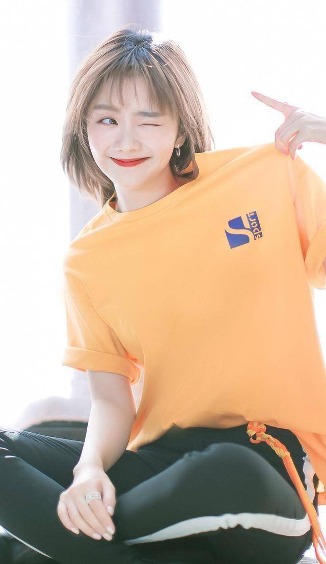 童颜永驻!谭松韵的戏路止步于青春甜美剧了?_高中生_女人_观众