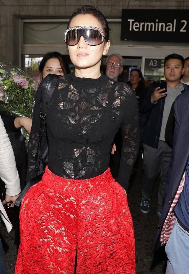 巩俐不愧是国际巨星!