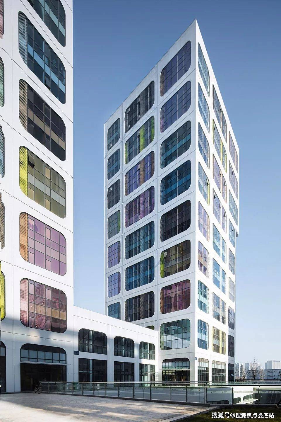 北京时代广场售楼处电话:400-668-7595转6789〖售楼中心〗售楼处地址