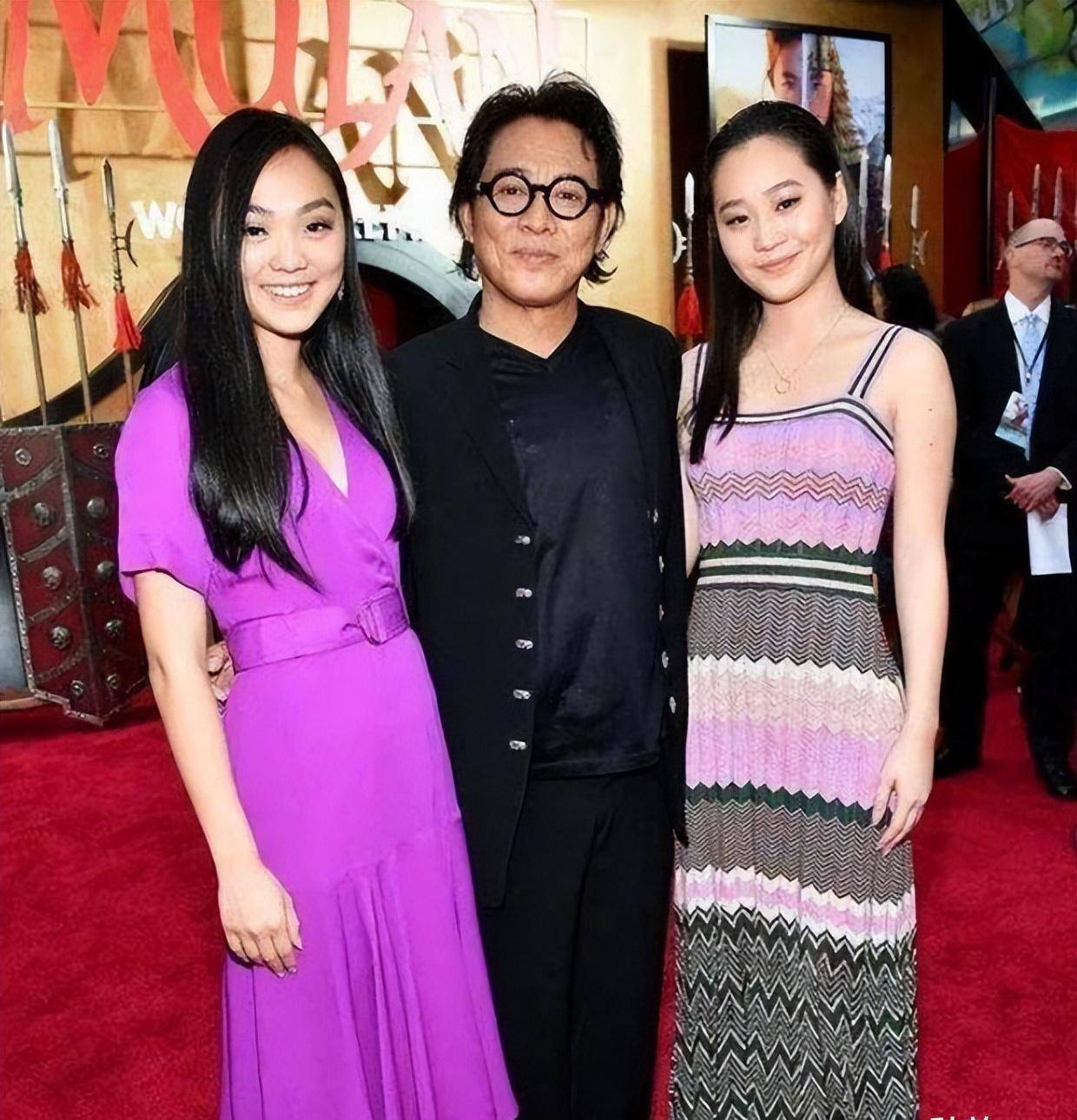 李连杰的女儿李思:在父母离婚的阴影里长大,34岁依然未婚_黄秋燕_利智