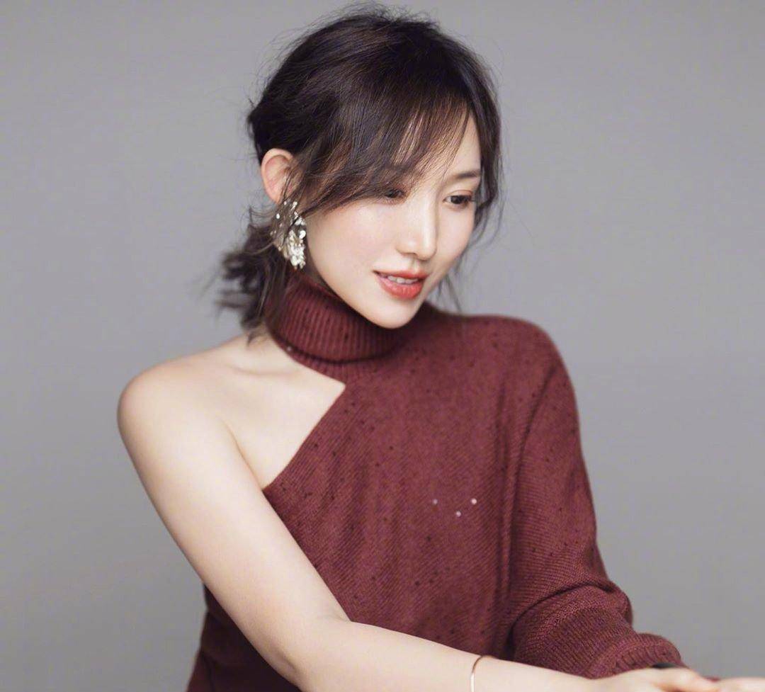 恒丰最美女董事长文筱婷,就是典型的微胖身形,但是她