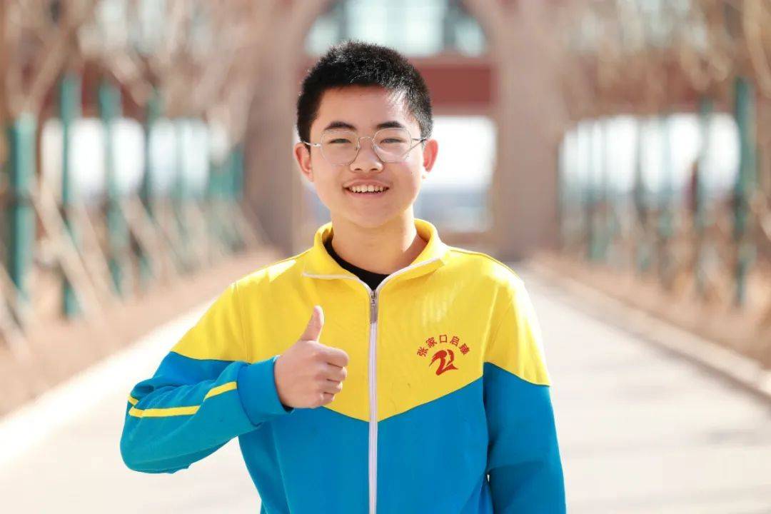 张家口启臻学校 "卓越之星"风采展示(一)_初一_评语_同学