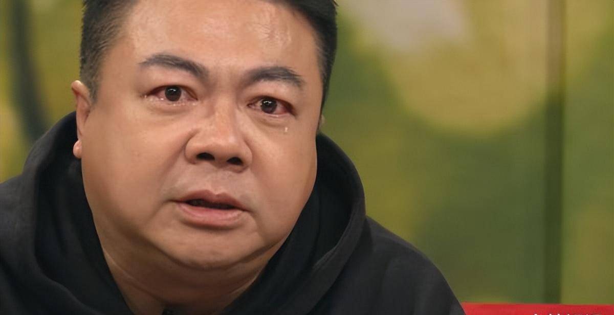董至成认了"包养酒店妹8年"!悲痛揭离婚21年妻主因:我自作孽