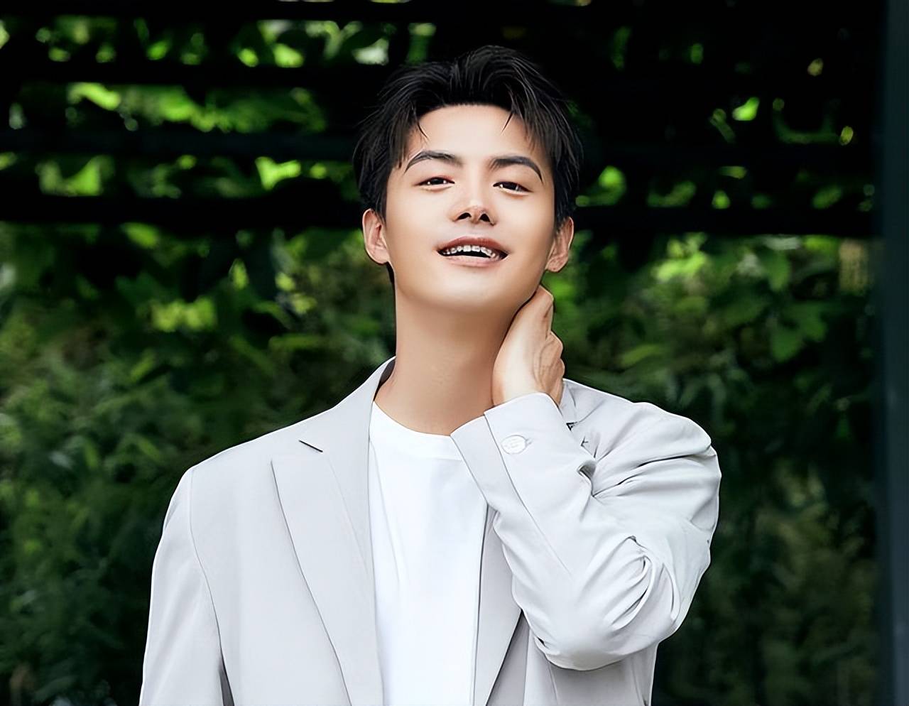 打工8年助弟弟上学,马天宇成名后伺候她坐月子_生活_马莉莉_母亲