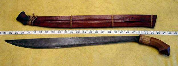 在菲律宾革命期间,巴坦哥诺人依靠这种刀剑作为他们的