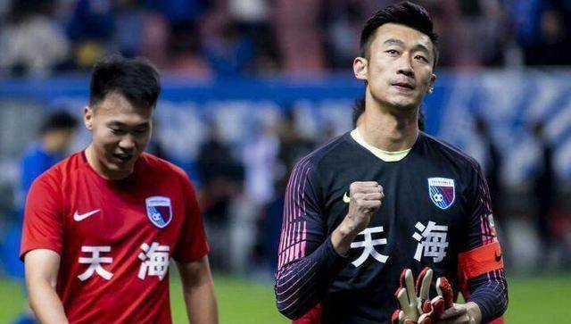 球员体谅老板暂时不索要欠薪,解散球队补发工资_申鑫_徐国良_薪水