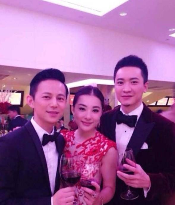 41岁刘璇二胎得女,一家四口全家福曝光,个个都是高颜值_王弢_何炅
