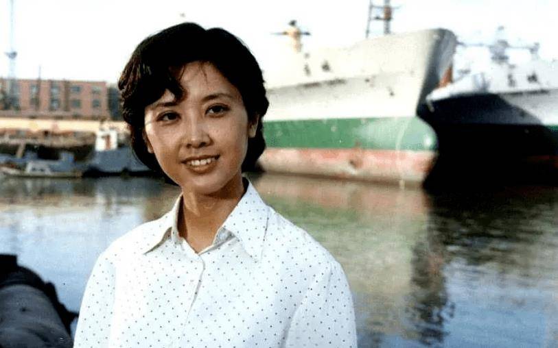 女儿国国王朱琳的前世今生 最擅长的是演知识女性_表演_电影_作品