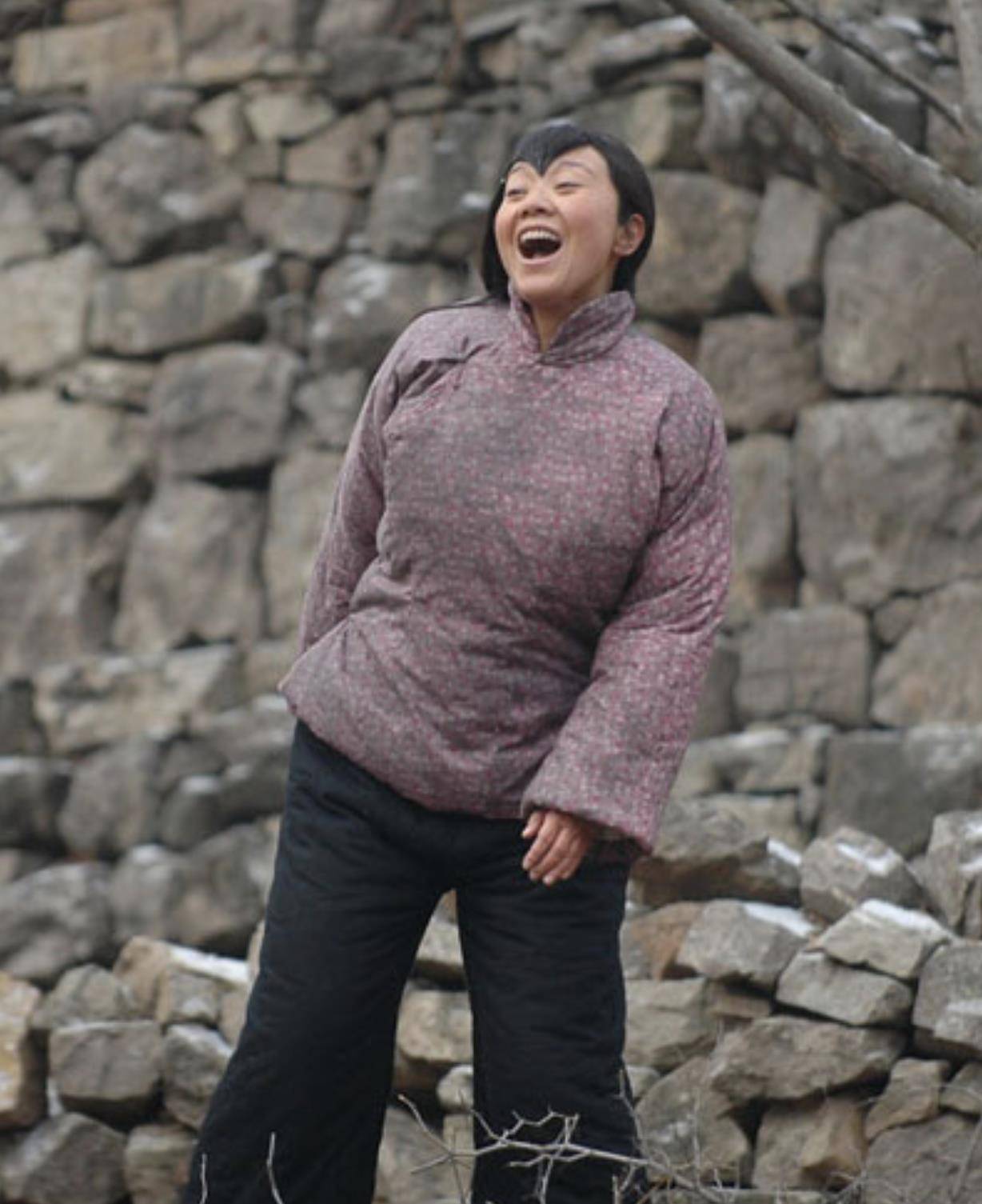 同样演农村妇女,把巩俐,海清和赵丽颖放在一起看,差距一目了然_角色