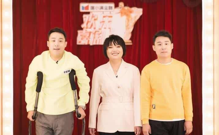 李艺彤出演遭遇挫折被开除要回老家最终得到饭店老板帮助的温情故事