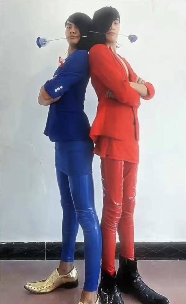 蓝色妖姬皮小浪疯狂变身模式_切尔西_带着_成有才