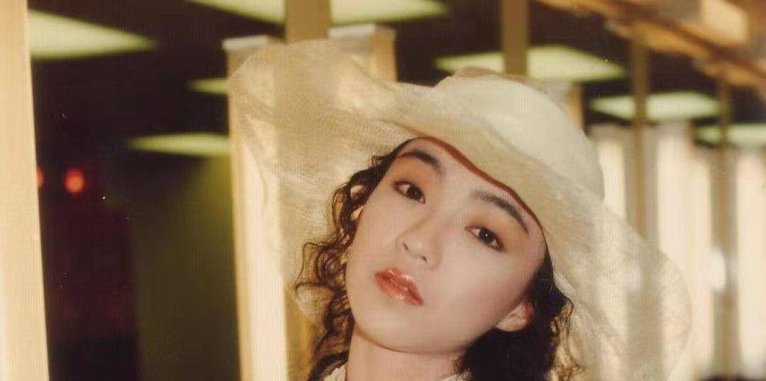 陈慧娴的三段坎坷感情,一段被宠爱,一段不理睬,一段想稳定_谢国麟_欧