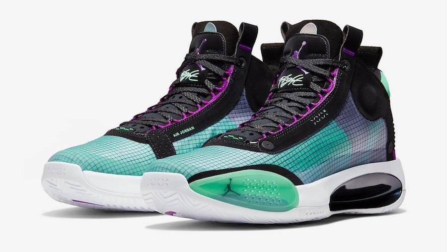 耐克镂空跑鞋曝光!中底搭载新科技,颜值挺高,但抄袭国产了?