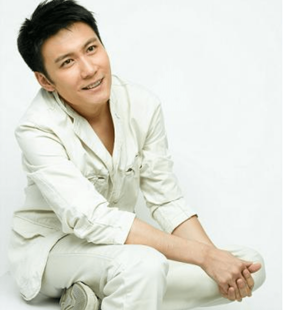 赵峥谢润_他是知名演员也是百分百好老公(百分百好爸爸) - 浦东人才网